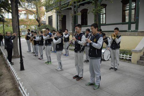 <b>国旗下演讲 关于运动会精神的作文</b>